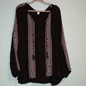 Old Navy Peasant blouse